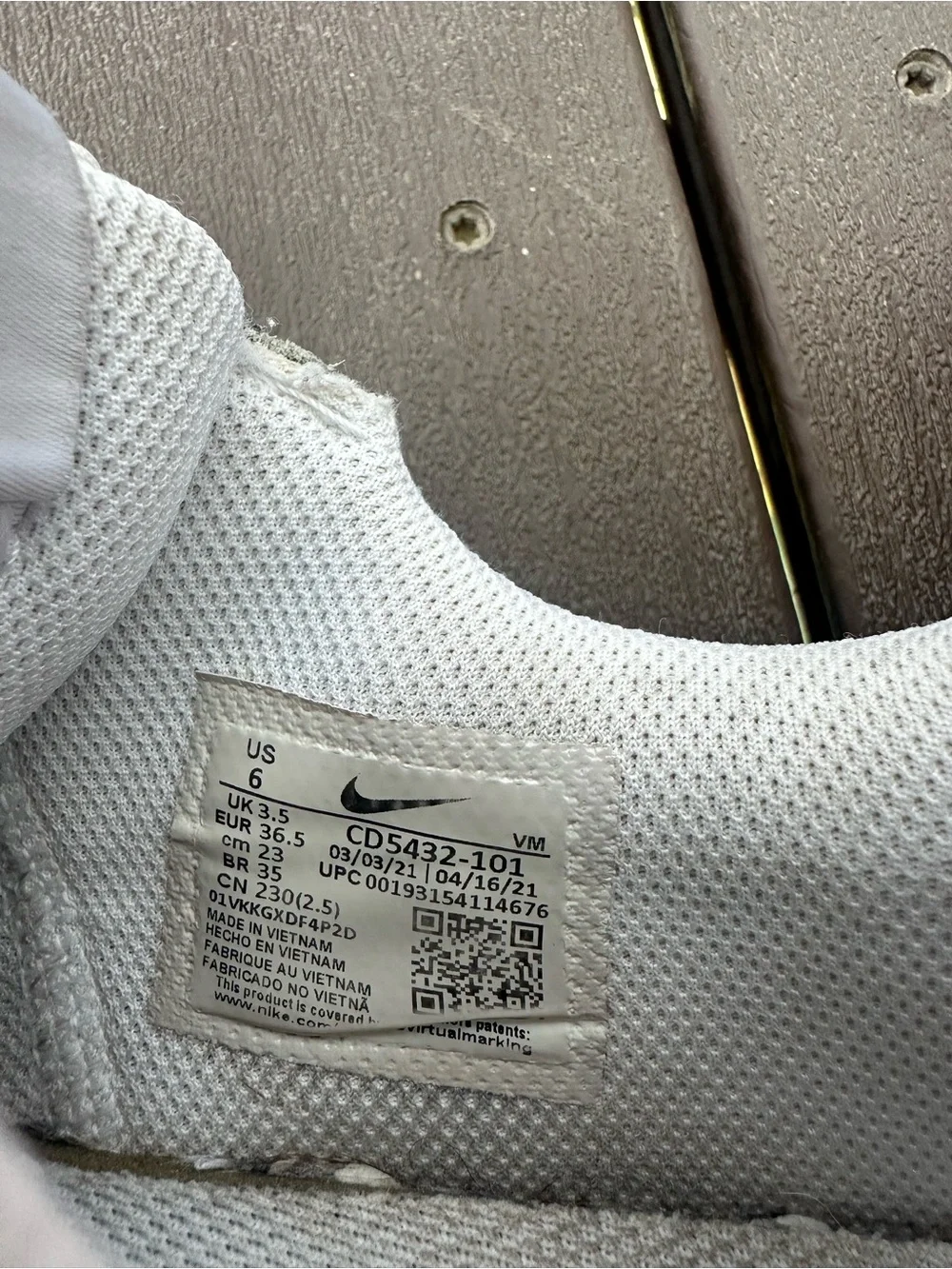 Nike Air Max Excee Women’s Athletic Shoes